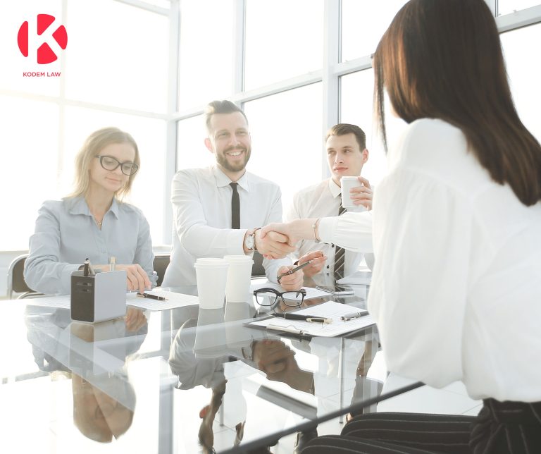 Green Card Sponsorship Timing, Costs & Compliance Risks for Employers